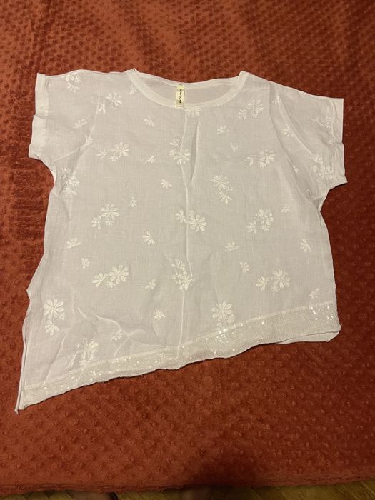 Bluza alba cu insertii