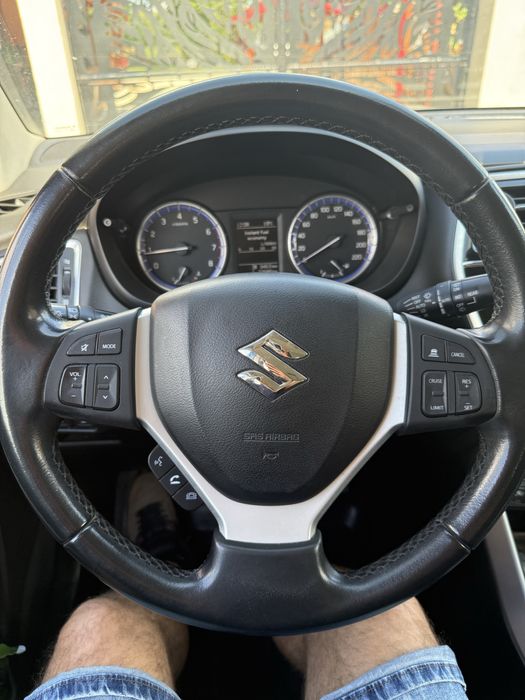 Suzuki SX4 S-Cross Mild Hybrid garantie 5 ani