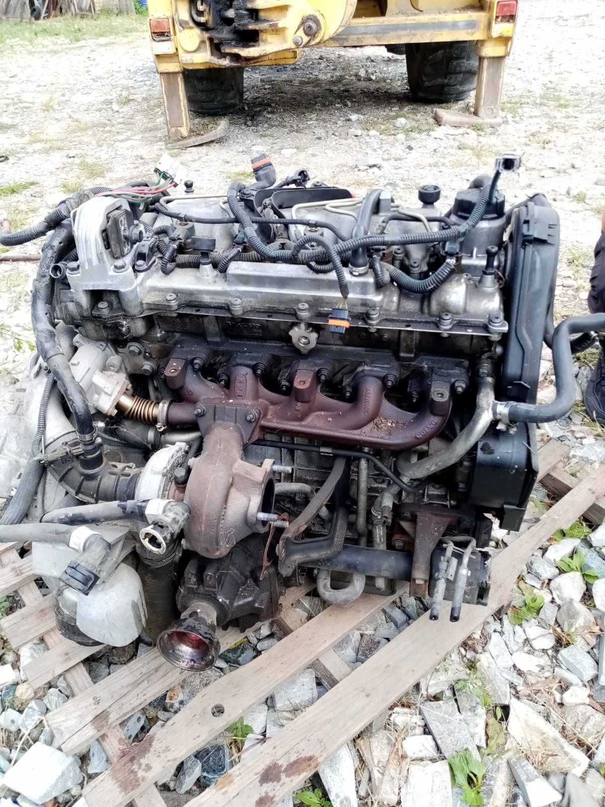 Двигател за Volvo XC 70 - 2003 2.4D 5 цилиндров