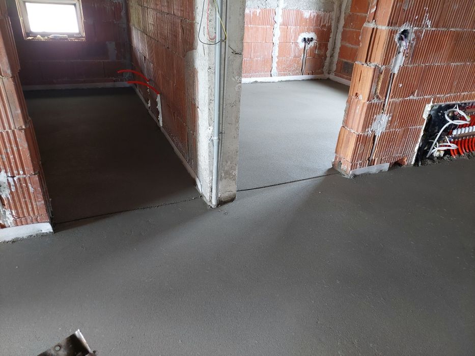 Executam șapă elicopterizata și șapă de ipsos