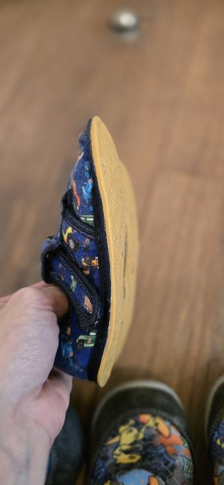 Пантофки боси 23 номер