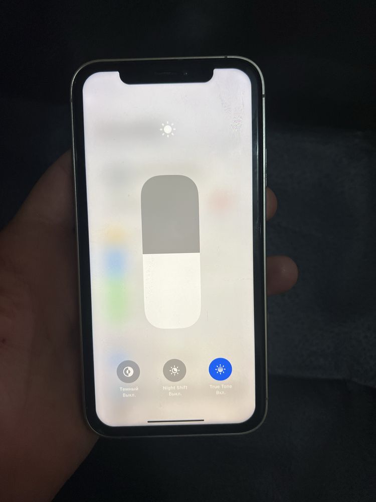 Iphone xr 16 pro korpus taqilgan holadi yaxshi