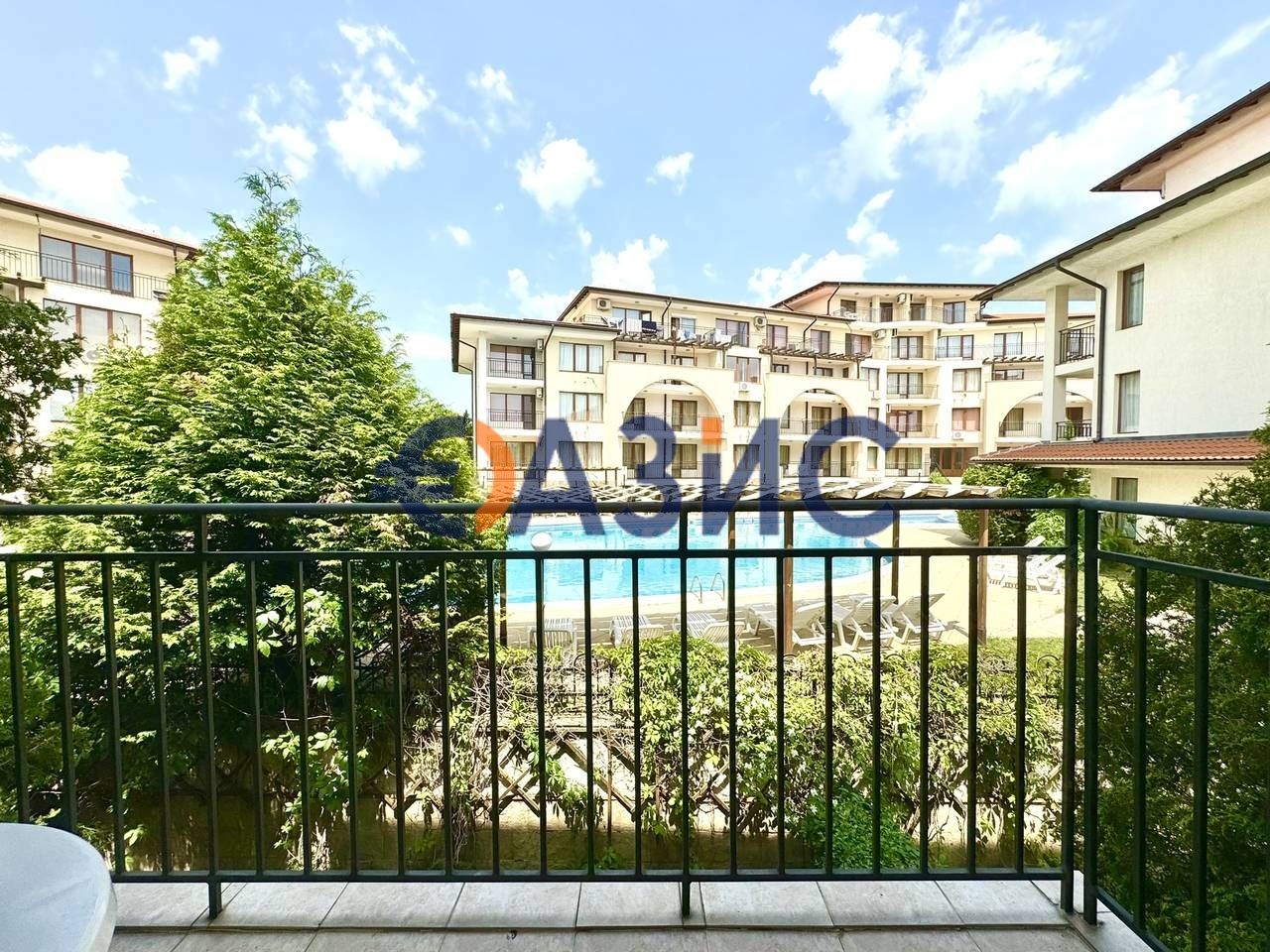 Продава се Едностаен апартамент в с. Кошарица, Област Бургас - 41 кв.м за 960 €/кв.м - Снимка #8