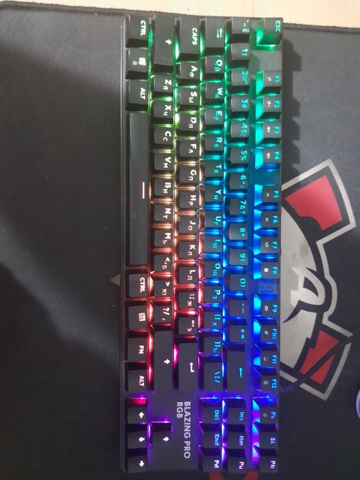 Клавиатура игровая