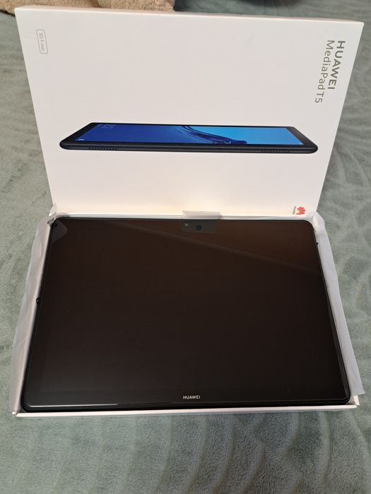 Huawei MediaPad T5 – 10.1", 2GB RAM, 32GB + accesorii