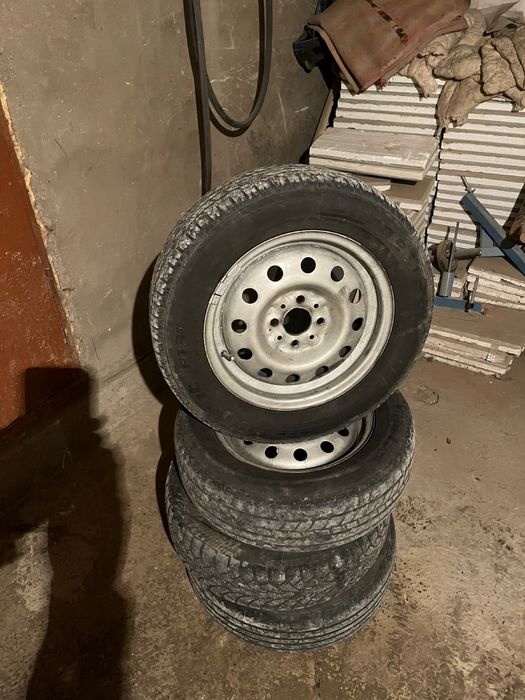 Продам диски с резиной