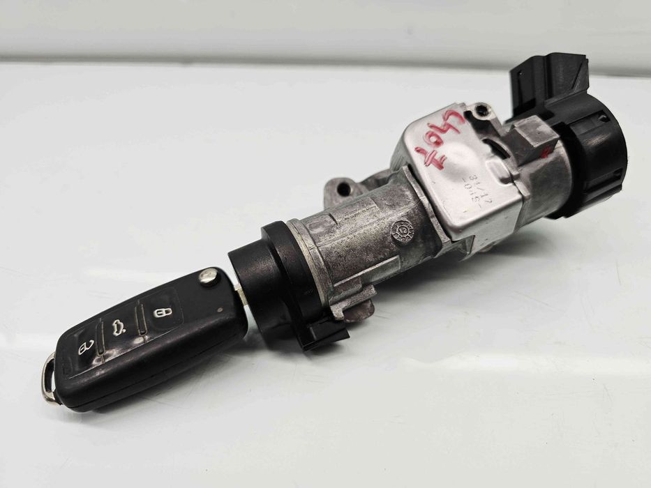 Contact cu cheie  Volkswagen Polo (6R) [Fabr 2009-2016] 6R0905851B 1.