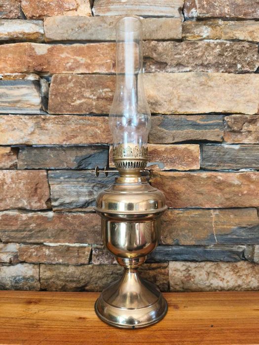 Vand lampa/lumanare lampanta VINTAGE nefolosita