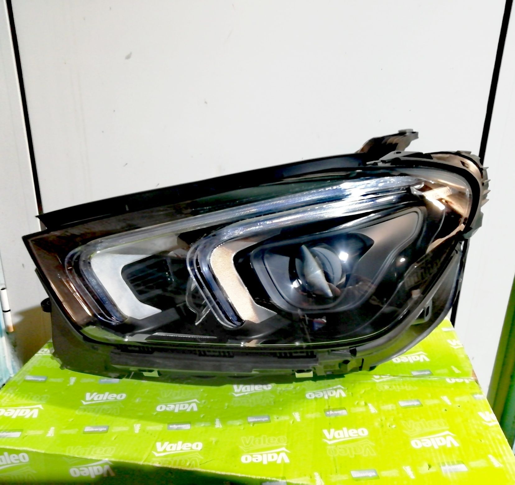 Фар фарове Мерцедес ГЛЕ / Mercedes W167 GLE LED HIGH PERFORMANCE HELLA