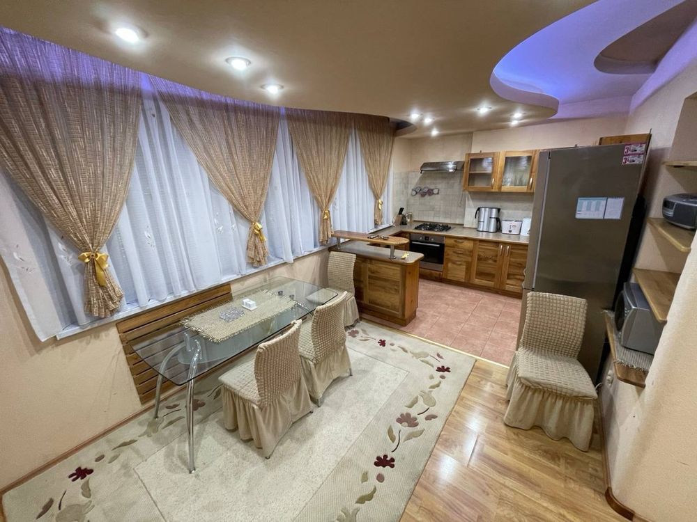 Ц1 Элитный Совминовский дом площадью 100м2, имеется лифт