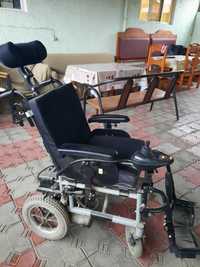 Продам электрическую инвалидную коляску