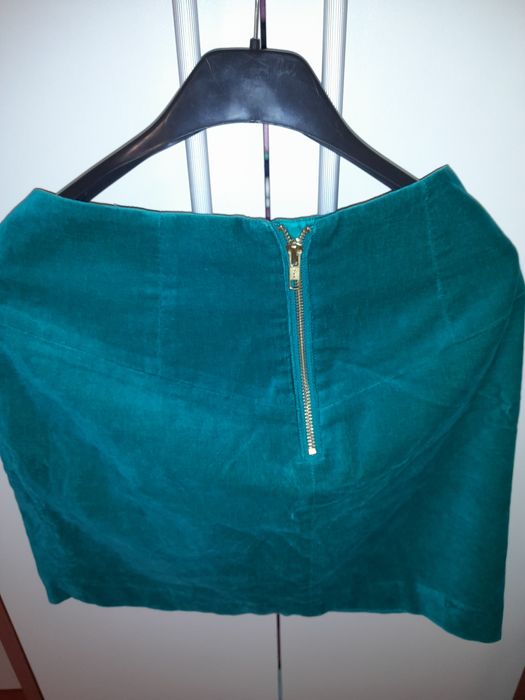 Fusta cu buzunare  h&m marimea 38