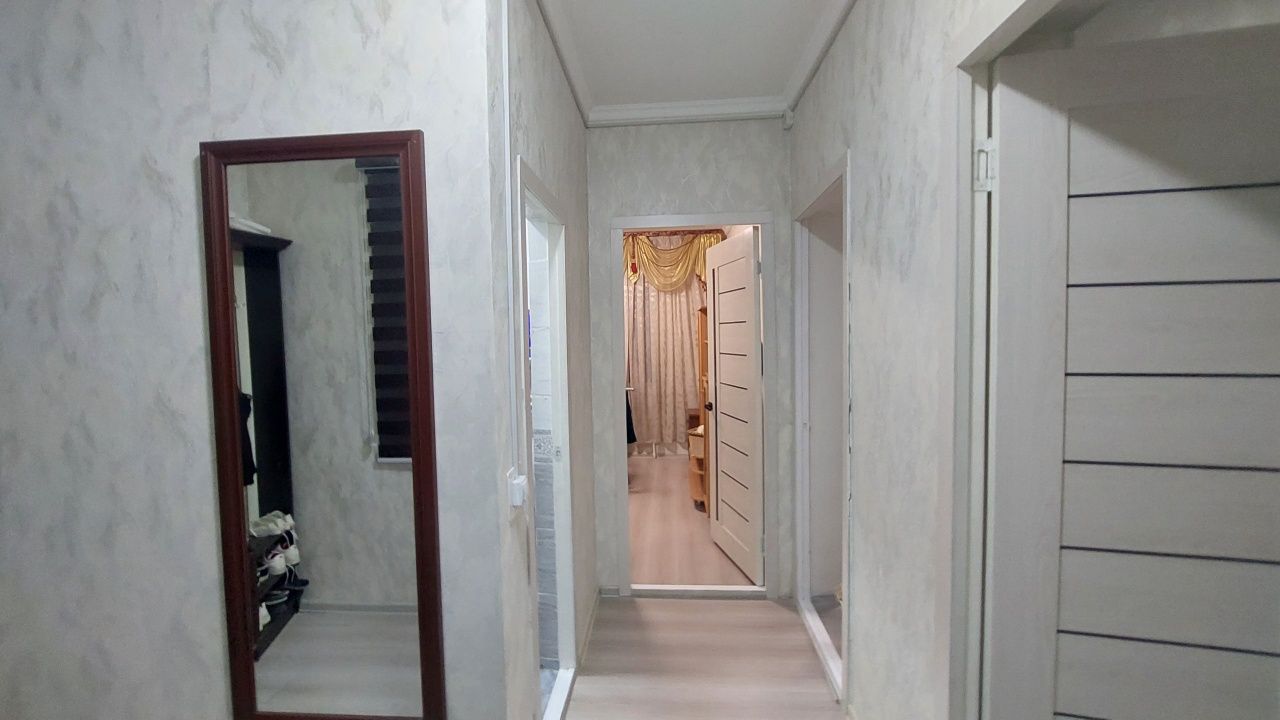 2х комн. квартира (на земле, 1-этаж). Кирпич. Старые Сергели. С ремонт