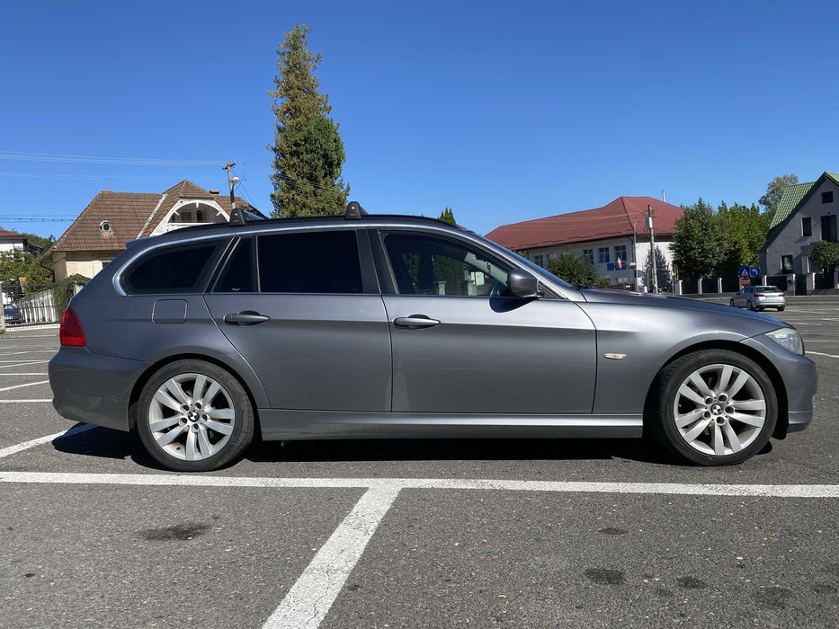 Bmw seria 3 e91 318d an 2012