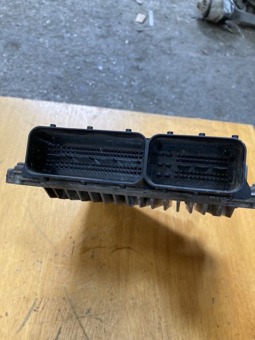 Mercedes GL 07г 420cdi компютър