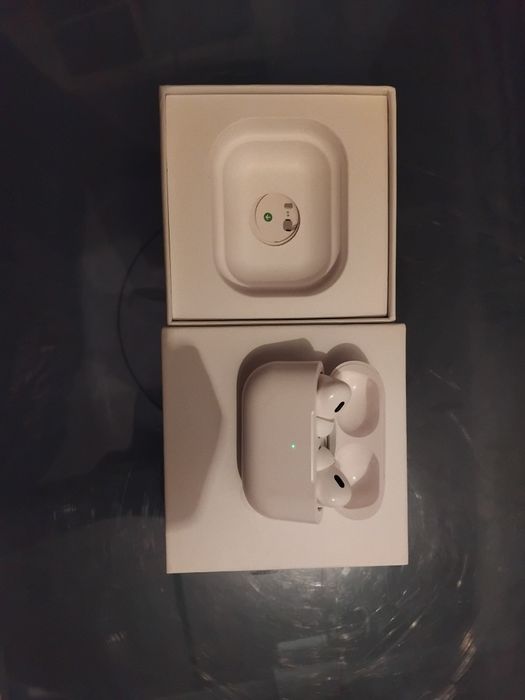 Vând căști Airpods pro fără nicio problema