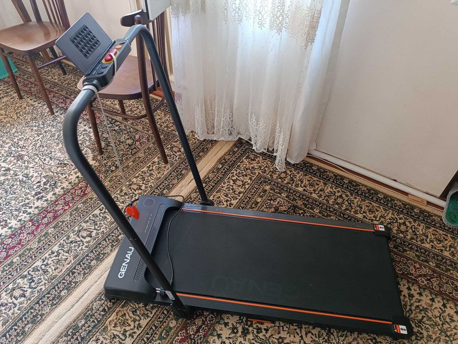 Продаю беговую дорожку "GENAU" TREADMILL, модель GENAU Stride X