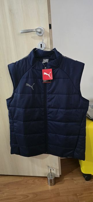 Vând vestă barbati Puma