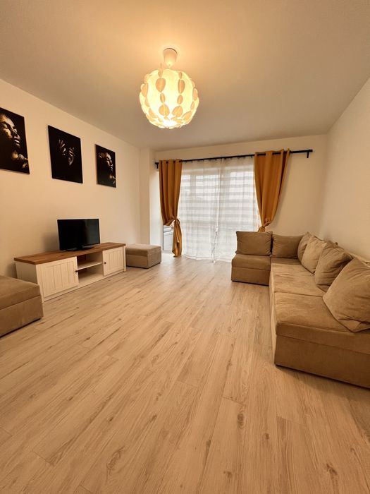 Persoana fizica Inchiriez apartament