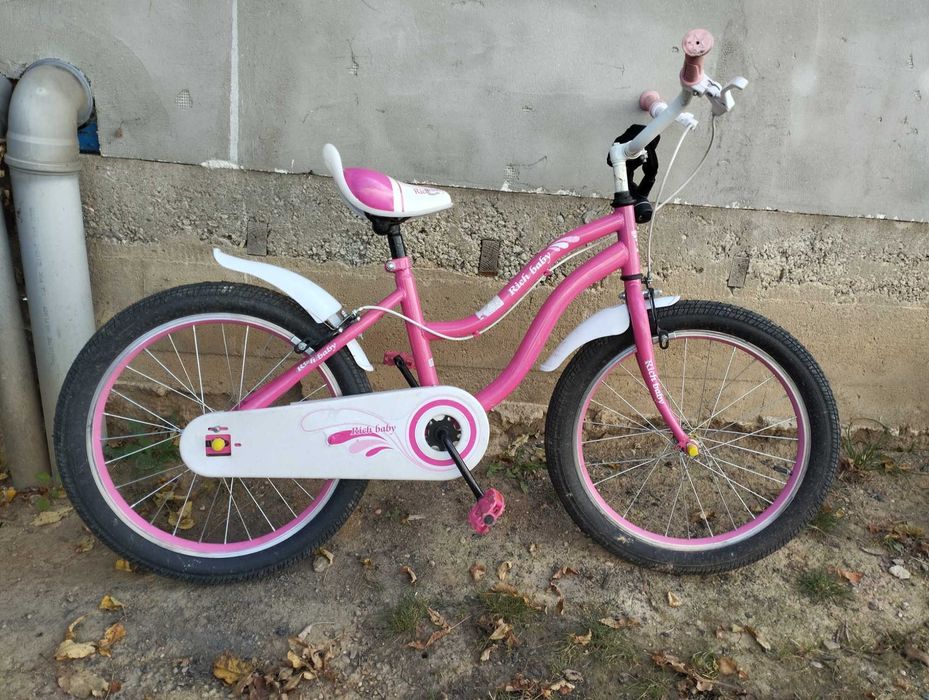 Bicicleta fetiță 6-8 ani