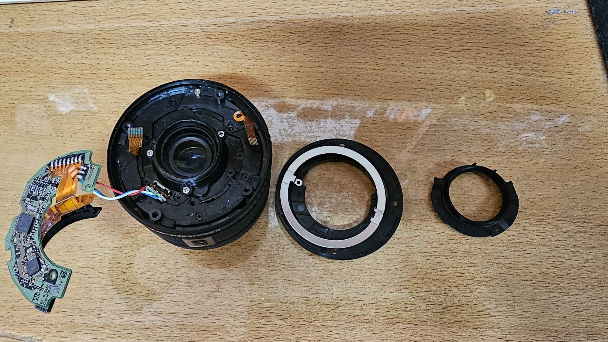 Olympus M.Zuiko 14-42mm F3.5-5.6 II R обектив със зуум ЗА ЧАСТИ