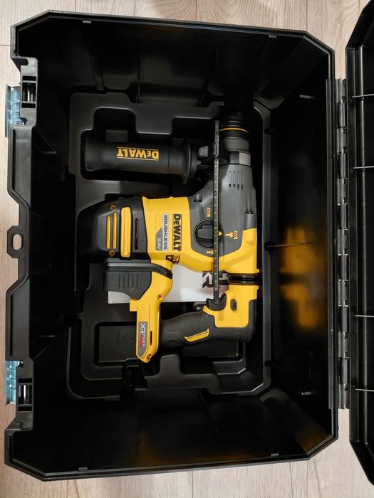 Dewalt DCH333 перфоратор