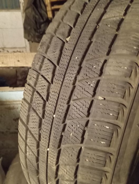 Диски 16 с покрышками липучка