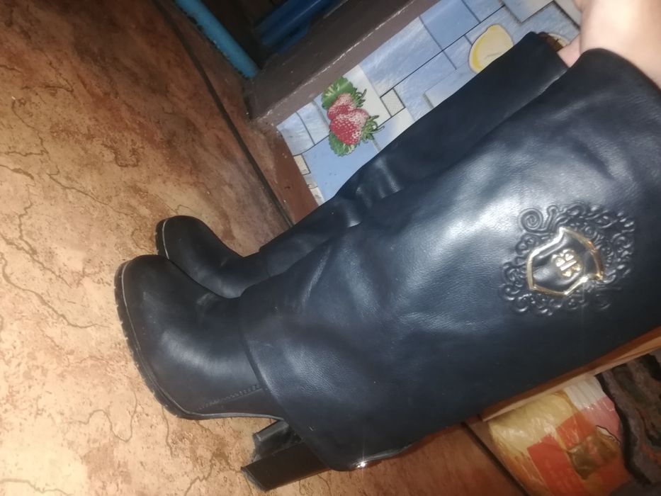 Продам Сапоги зимние, женские
