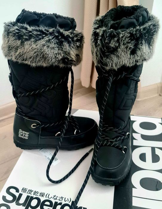 Cizme impermabile de iarnă- SuperDry