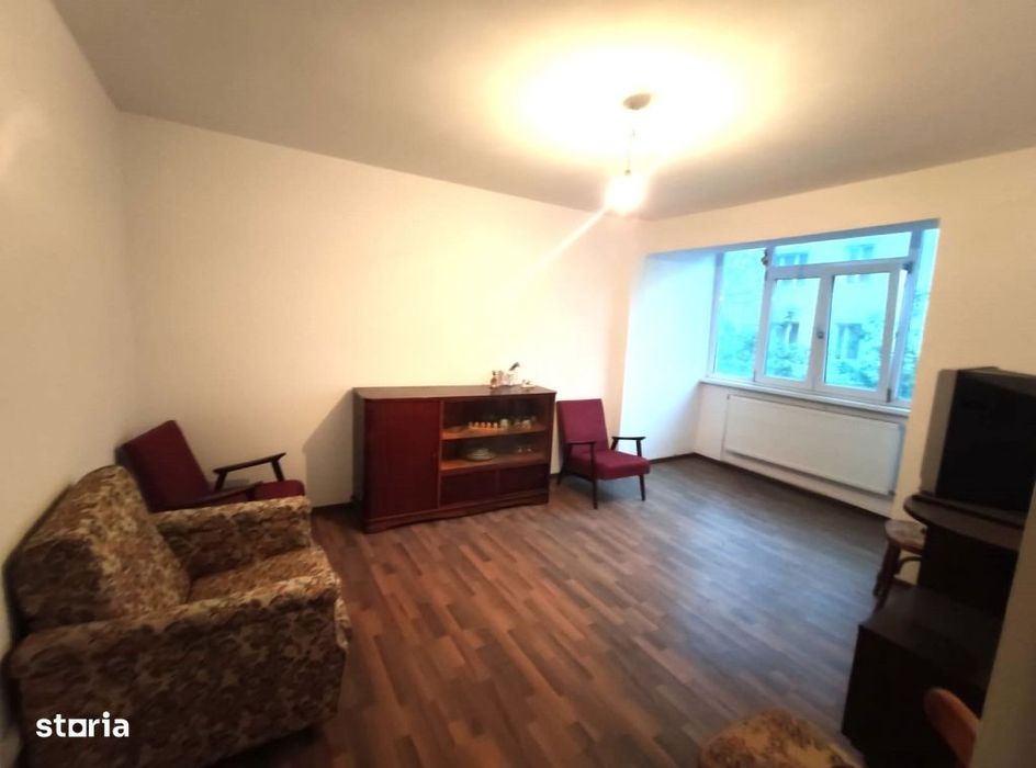 Apartament 2 camere complet renovat, etaj 1 zona Sud