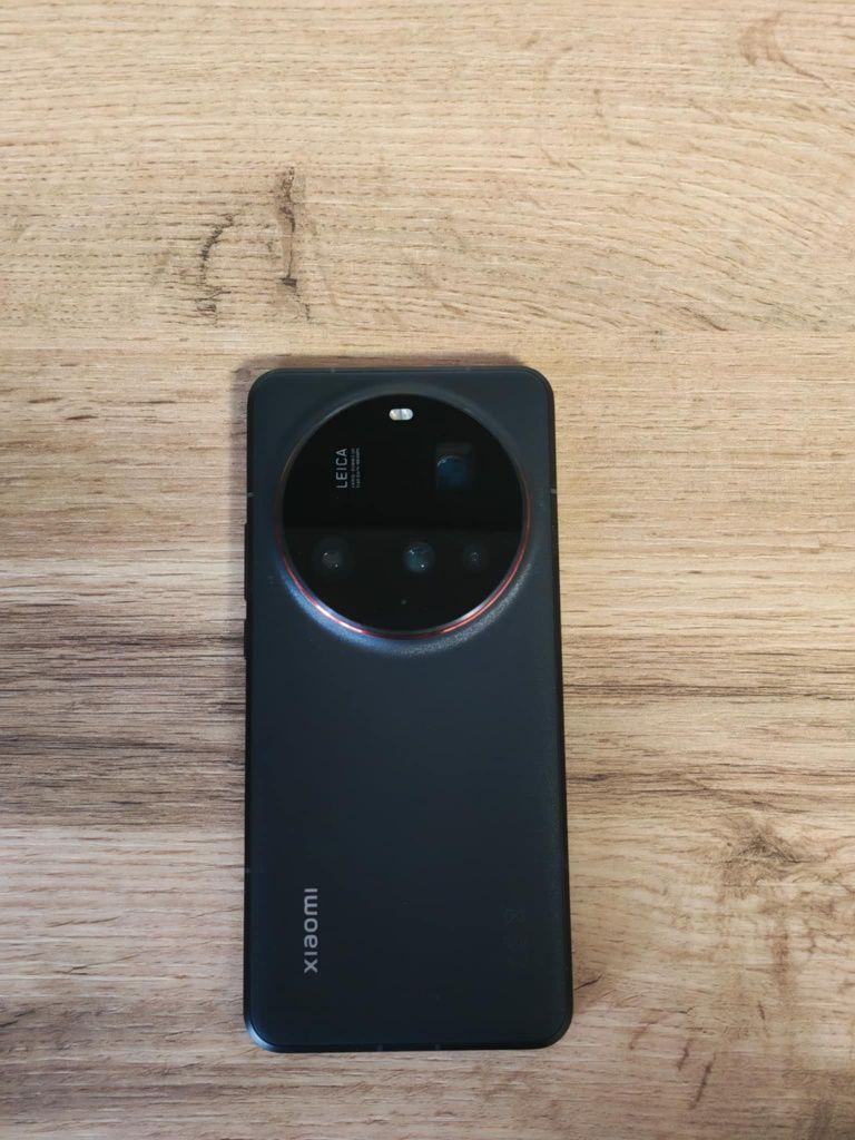 Xiaomi 15  ULTRA