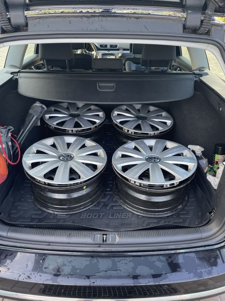 Set jante oțel originale VW + capace originale VW + anvelope iarnă