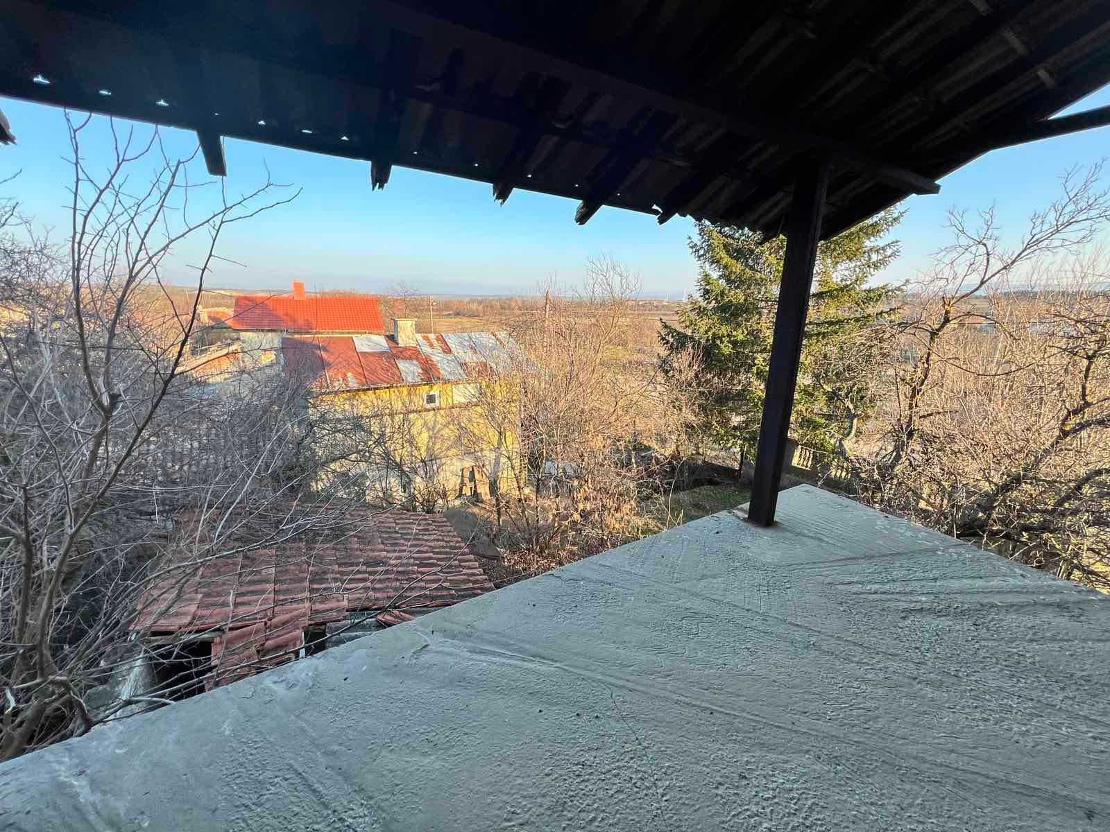 Триетажна Тухлена Къща по БДС в село Здравец - 8660