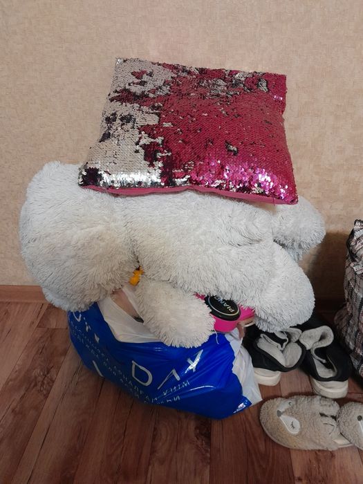 Игрушки детские  отдам бесплатно