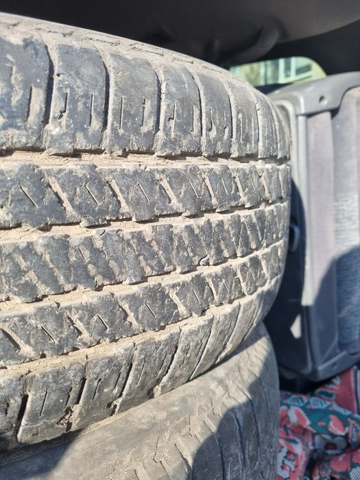 Резина Dunlop 285/60R18