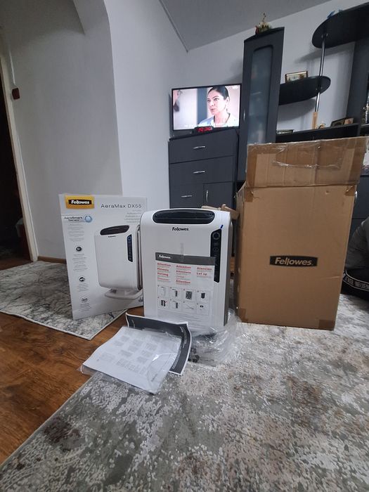 Purificator aer nou AeraMaxDX55