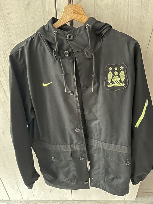 Яке (парка) Nike ретро Man City р-р М