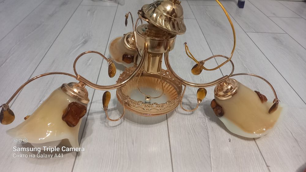 люстра трехрожковая