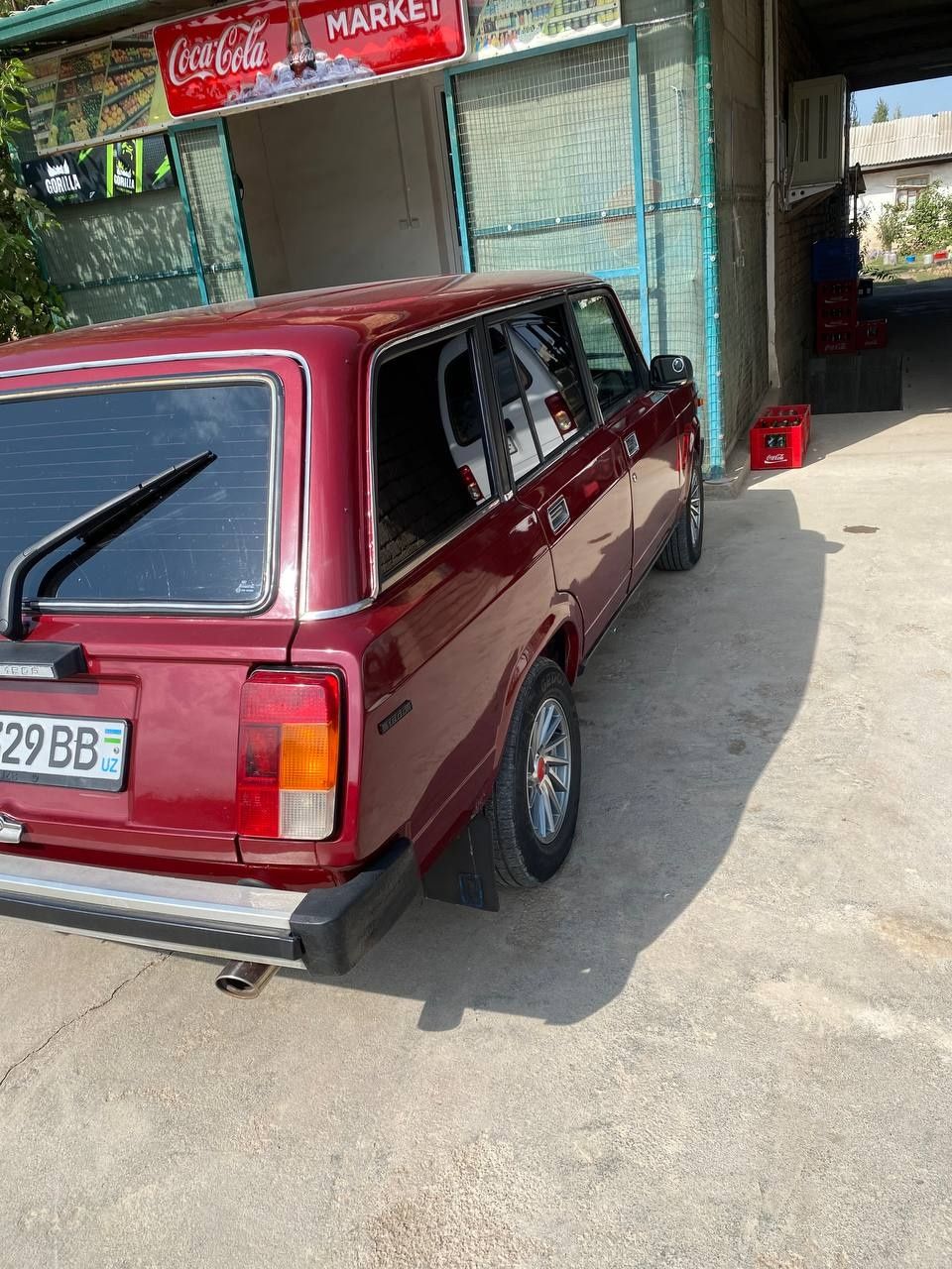 ВАЗ 2104 год 1990