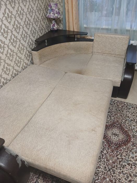 Продам Диван угловой