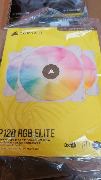 Corsair  SP120 RGB ELITE 120mm White PWM Fan