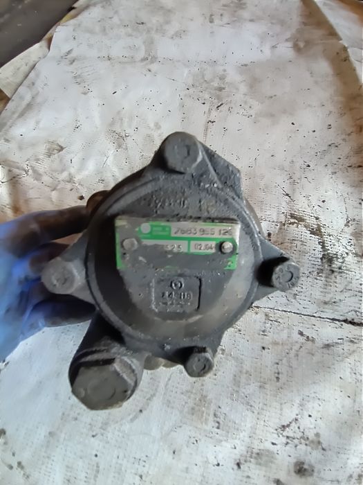 Pompa servo directie iveco daily motor 2.8