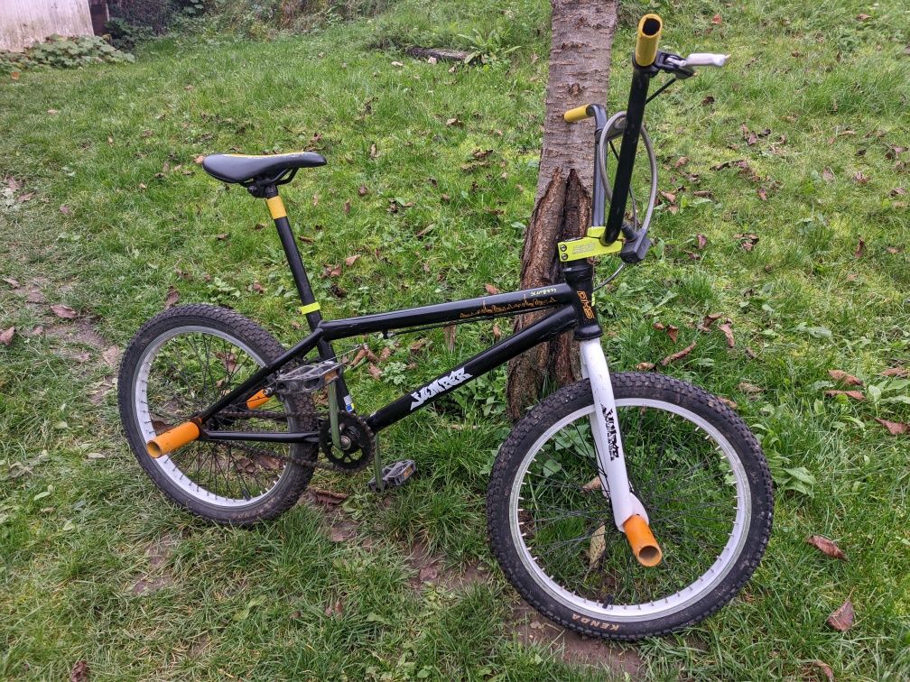 Bicicletă BMX Jumper