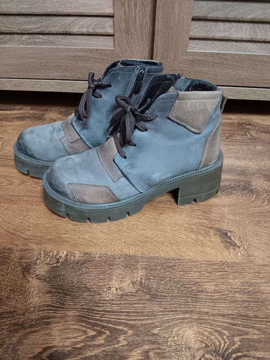 Боти от естествена кожа