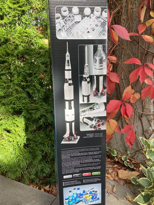 Revell Apollo 11 Ракета голям модел Saturn V - Височина 1.14м