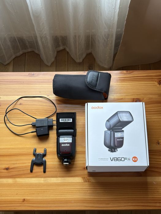 Vand Blitz Godox V860III Nikon