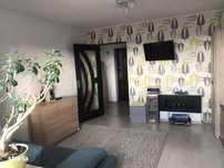 Apartament 3 camere renovat, zonă centrală, cu beci intabulat.