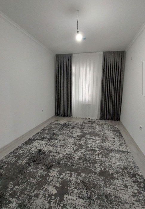 Сергели Янги дархонда 1 хонали квартира ижарага берилади