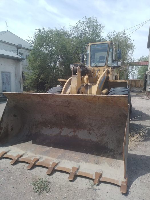Погрузчик продаётся
