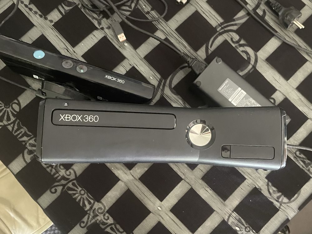 Xbox 360 “без джойстик”